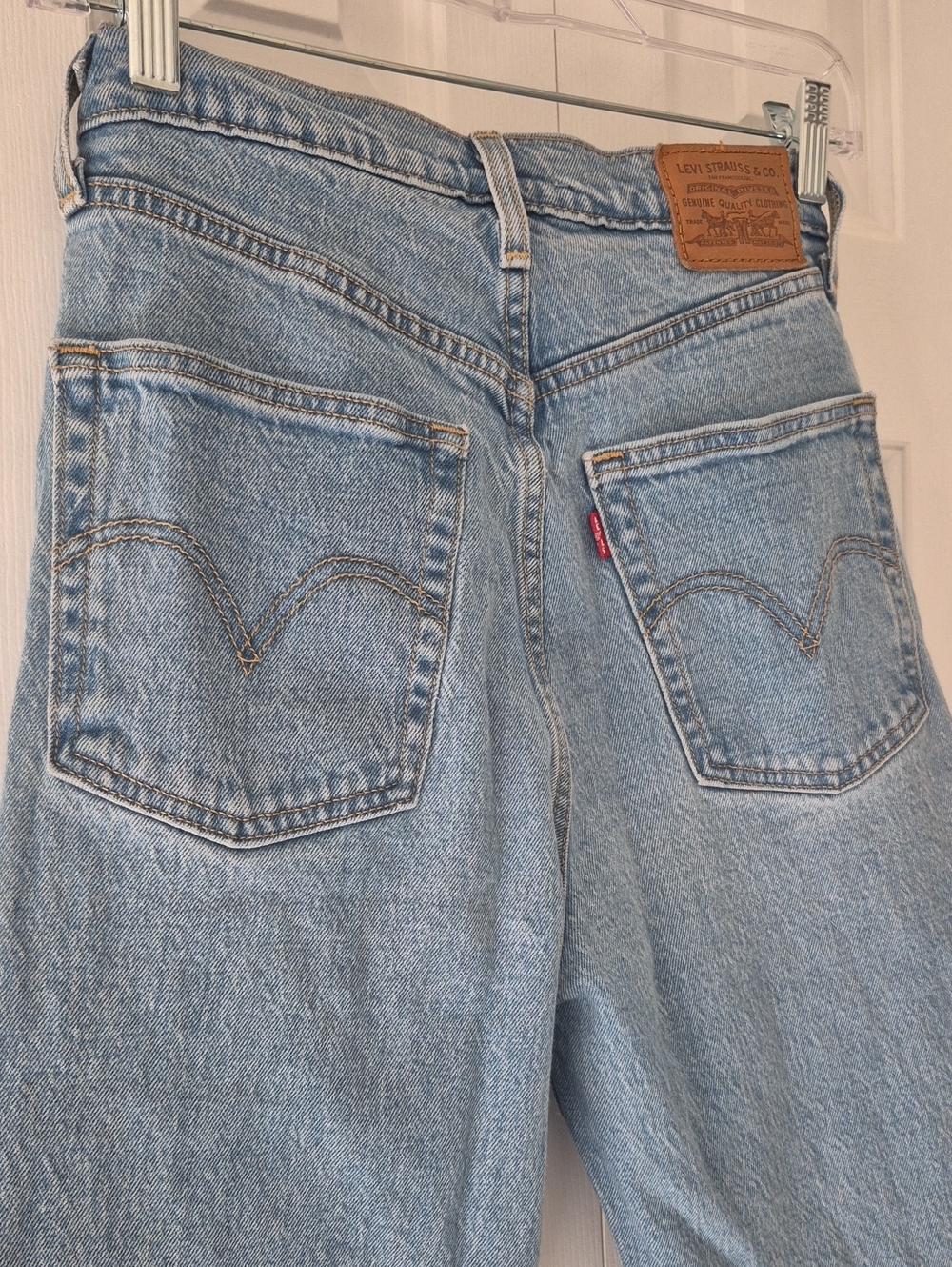 Levis Ribcage Straight Jeans Light Wash - 27 - Picture 8 of 12